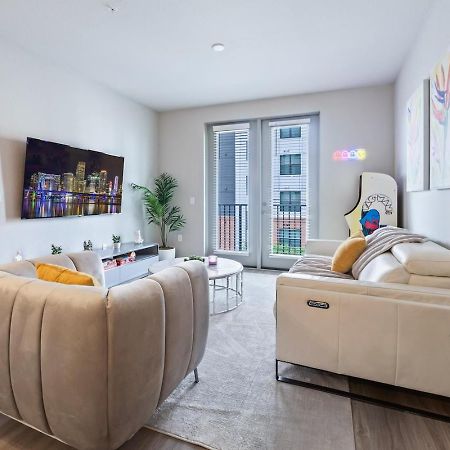 Апартаменти Tropicana Field 2 Bed In Dwtwn With Free Parking Сент-Пітерсбург Екстер'єр фото