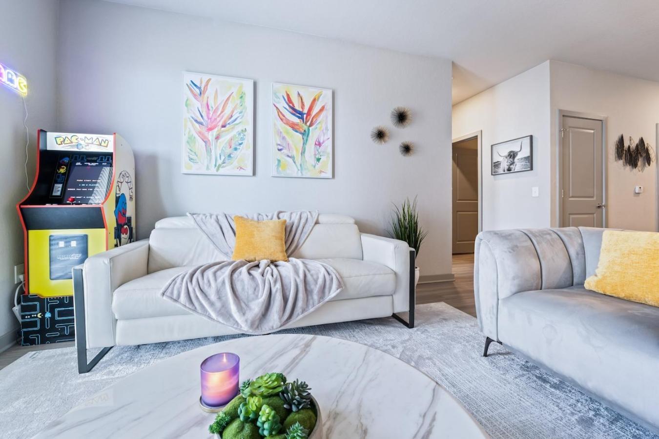 Апартаменти Tropicana Field 2 Bed In Dwtwn With Free Parking Сент-Пітерсбург Екстер'єр фото