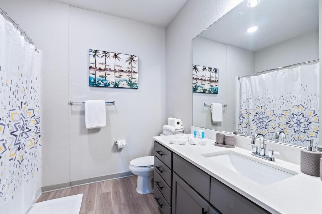Апартаменти Tropicana Field 2 Bed In Dwtwn With Free Parking Сент-Пітерсбург Екстер'єр фото